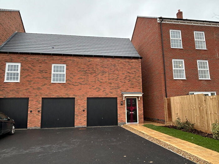 2 Bedroom Coach House To Rent In Whetstone Drive, Corby, NN17