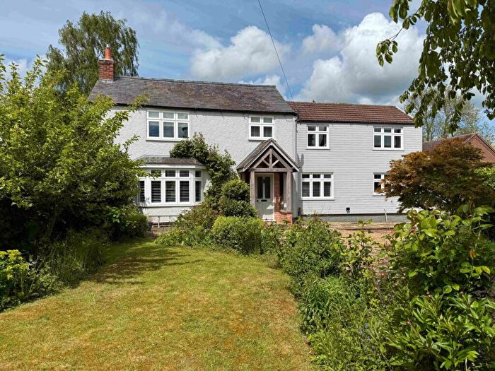 3 Bedroom Detached House For Sale In New Road, Burton Lazars, LE14