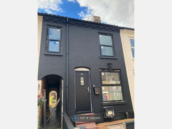 4 Bedroom Terraced House To Rent In Hotblack Road, Norwich, NR2
