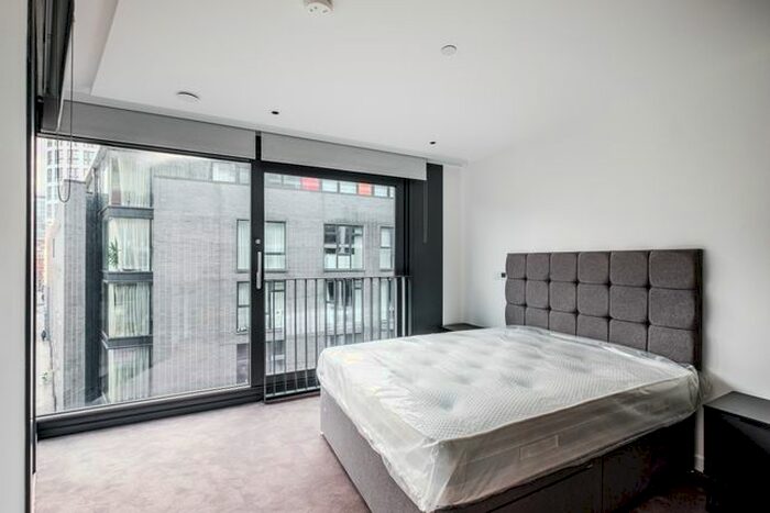 1 Bedroom Flat To Rent In Jaspers Walk, London, N1