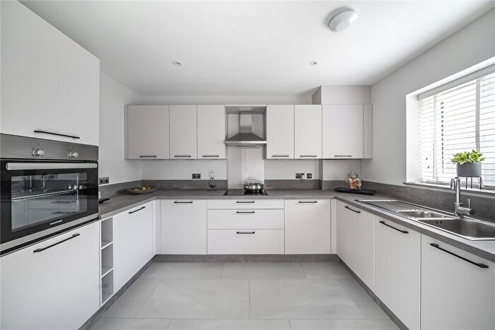 3 Bedroom Semi-Detached House For Sale In Heritage Walk, Snodland, Kent, ME6