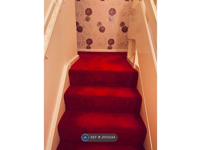 2 Bedroom Terraced House To Rent In Amelia Close, Newcastle Upon Tyne, NE4