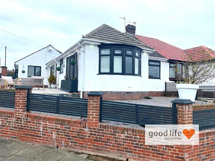 3 Bedroom Semi-Detached Bungalow For Sale In Norway Avenue, High Barnes, Sunderland, SR4