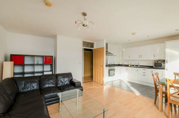 1 Bedroom Flat To Rent In Tarling Road, Canning Town, London, E16