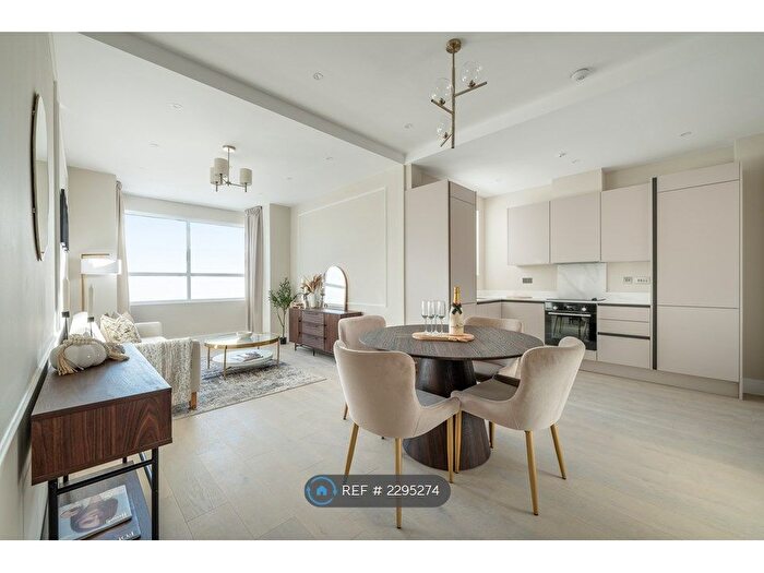 2 Bedroom Flat To Rent In Raffles House, Hendon, NW4