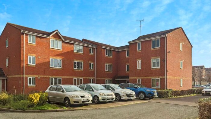 Apartment To Rent In New Road, Mitcham, CR4