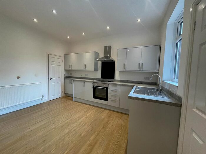 2 Bedroom Terraced House To Rent In Great Central Avenue, Balby, Doncaster DN4