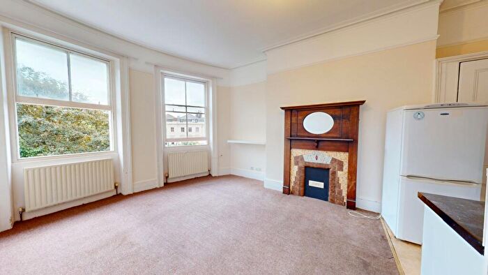 2 Bedroom Flat To Rent In Vernon Terrace, Brighton, BN1