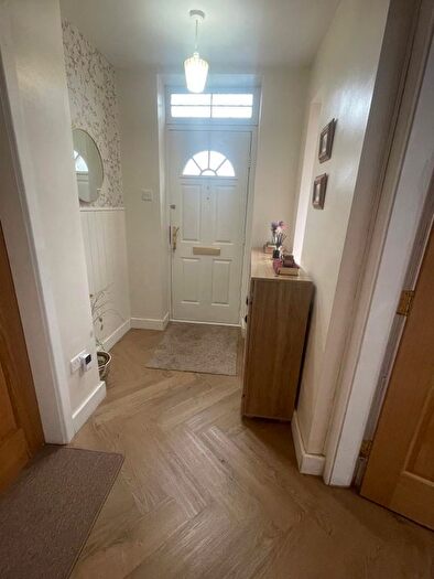 6 Bedroom End Terrace House For Sale In Nailstone Crescent, Birmingham, B27