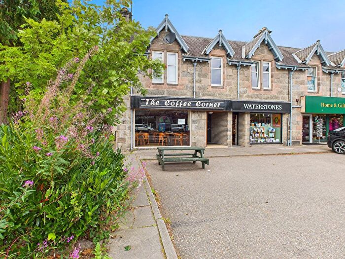 2 Bedroom Flat For Sale In Grampian Road, Aviemore, PH22