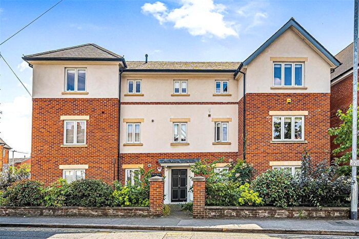 1 Bedroom Flat To Rent In Wolsey House, Gosbrook Road, Reading, Berkshire, RG4