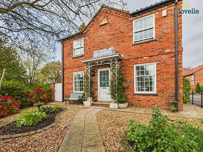 3 Bedroom Detached House For Sale In Caistor Road, Market Rasen, LN8