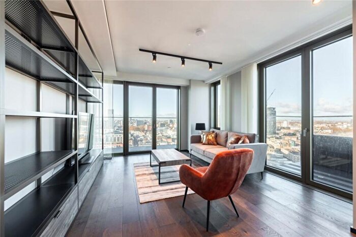 2 Bedroom Flat To Rent In Hewett Street, Shoreditch, EC2A