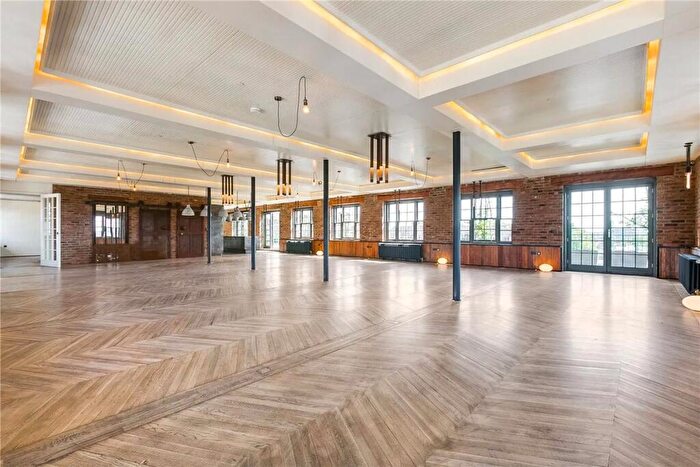 4 Bedroom Flat To Rent In Chapel Lofts, Belmont Street, Camden, NW1