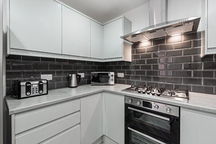 5 Bedroom Apartment To Rent In Hartington Road, Liverpool, Merseyside, L8