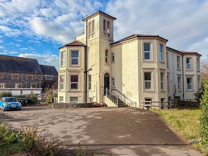 2 Bedroom Flat To Rent In Ellenborough Park South, Weston-super-Mare, BS23