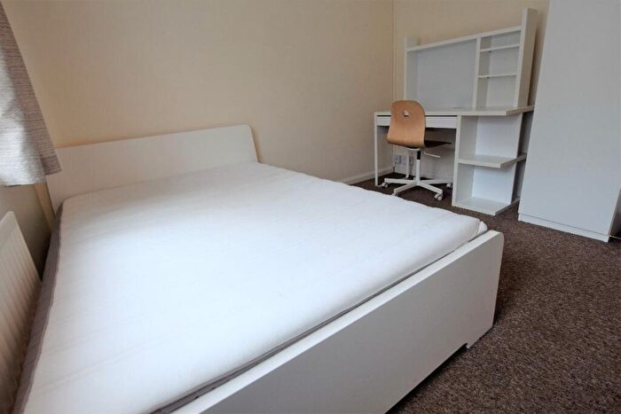 4 Bedroom Terraced House To Rent In Tunstall Road, Canterbury, CT2