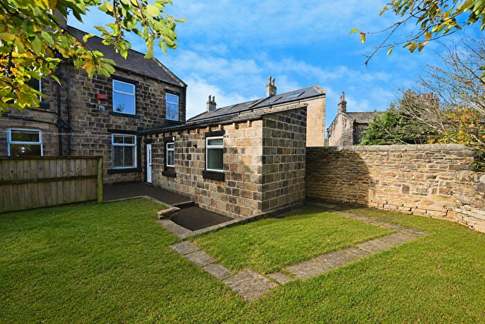 2 Bedroom Terraced House For Sale In Derby Road, Rawdon, Leeds, LS19