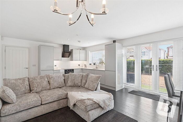 2 Bedroom Flat For Sale In Three Oaks Court, Balgores Lane, Gidea Park, RM2