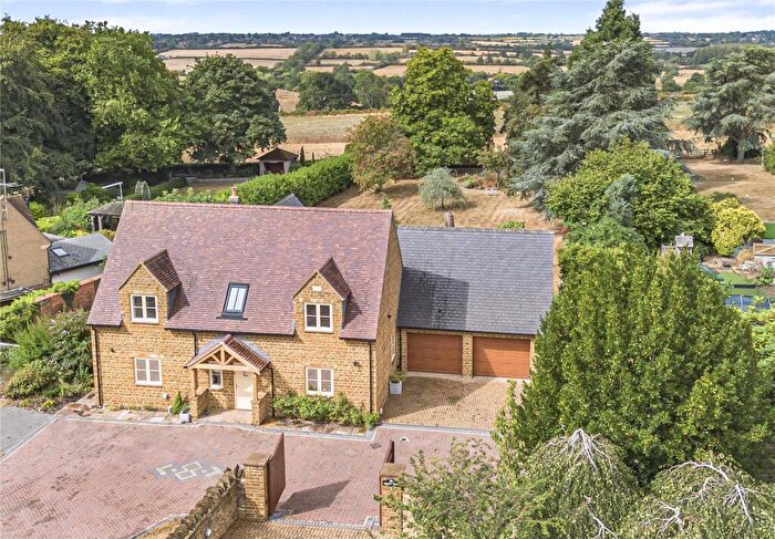 4 Bedroom Detached House For Sale In Saneco Lane, Brixworth, Northampton, NN6
