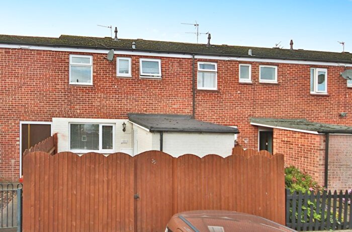 3 Bedroom Terraced House For Sale In Amberley Close, Bransholme, Hull, HU7