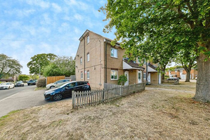 2 Bedroom Flat For Sale In Linkways Court, Bedwell, Stevenage, SG1