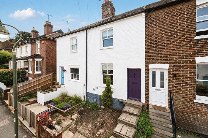 2 Bedroom House For Sale In Addison Road, Guildford, GU1