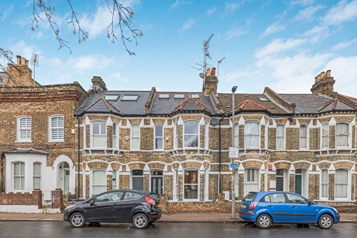 4 Bedroom Terraced House For Sale In Shuttleworth Road, Battersea, London, SW11