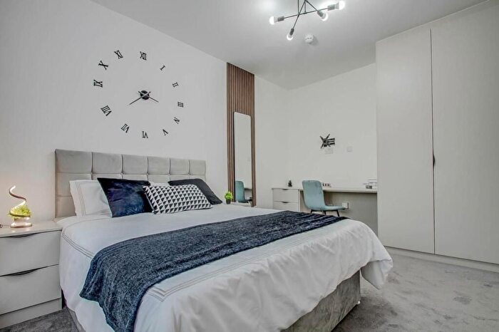 1 Bedroom Studio To Rent In Harrow View, Harrow, HA1