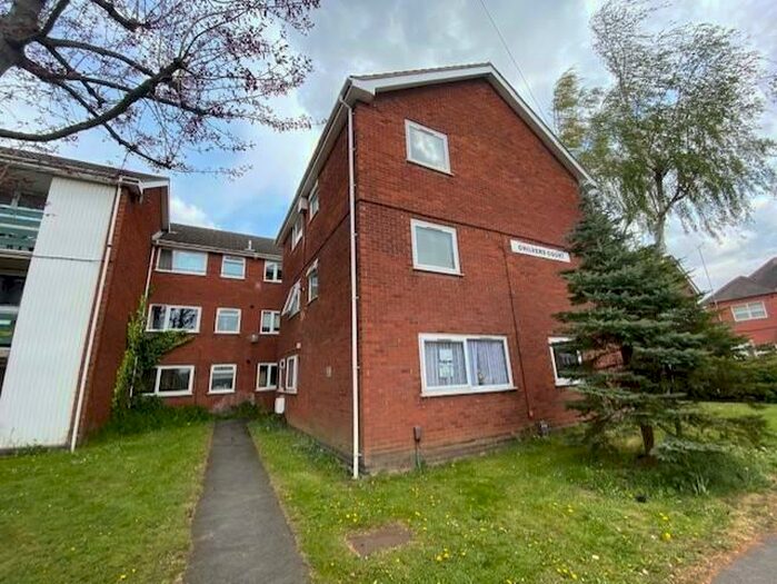 2 Bedroom Flat To Rent In Chilvers Court, Nuneaton, CV11