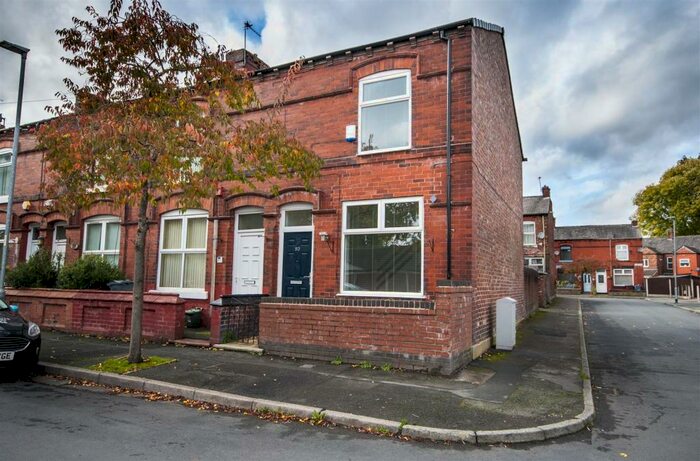 2 Bedroom House To Rent In Rossington Street, Manchester, M40
