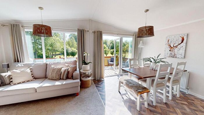 2 Bedroom Chalet For Sale In Willows, Gallaber Park, Nr. Skipton, BD23