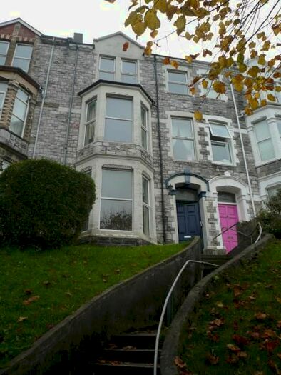 2 Bedroom Flat To Rent In Houndiscombe Road, Plymouth, PL4