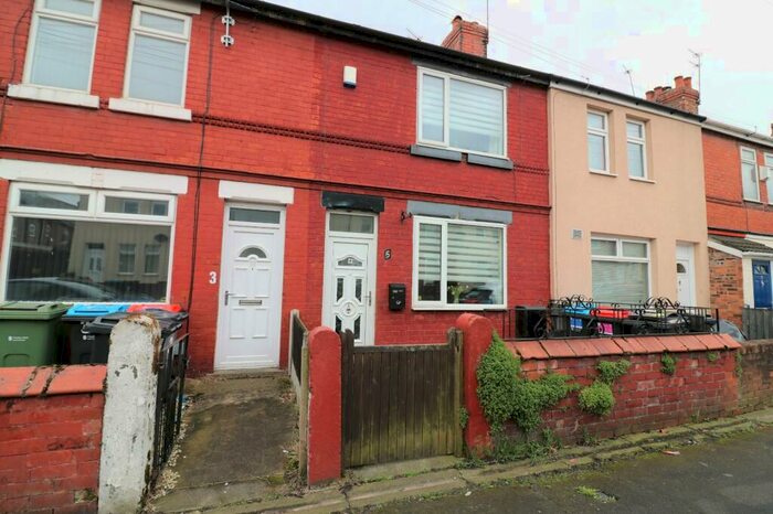2 Bedroom Terraced House To Rent In Livingstone Road, Ellesmere Port, Cheshire, CH65