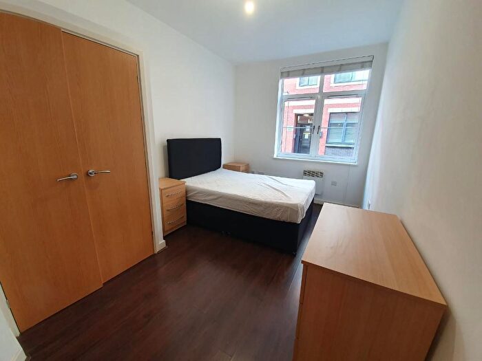 2 Bedroom Apartment To Rent In Icknield Street, Jewellery Quarter, Birmingham, West Midlands, B18