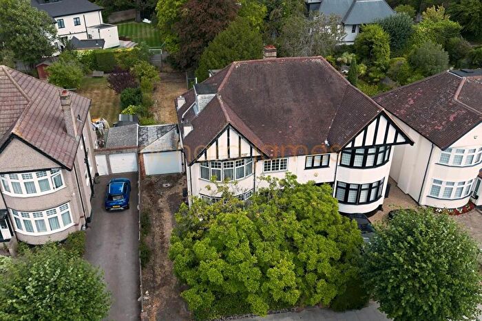 7 Bedroom Semi Detached House For Sale In Millway, Mill Hill, NW7