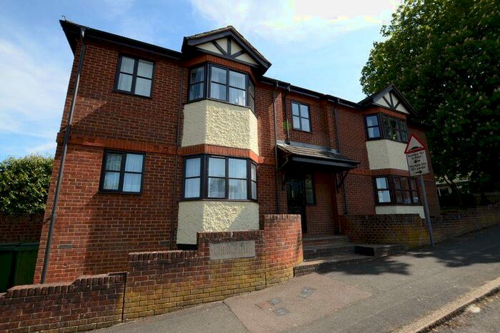 1 Bedroom Flat To Rent In St. Georges Road, GU12