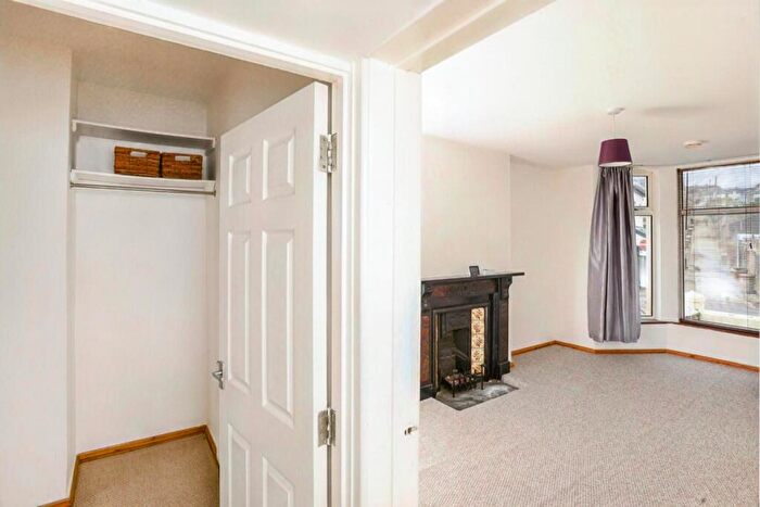 1 Bedroom Flat To Rent In Pearson Road, Plymouth, PL4