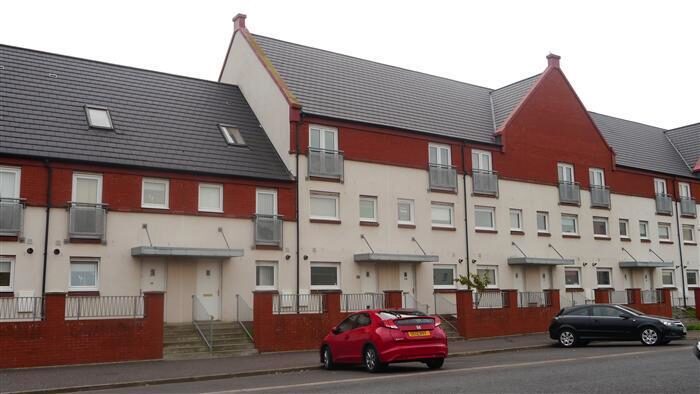 4 Bedroom Town House To Rent In B Princes Street, Ardrossan, KA22