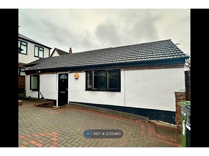 1 Bedroom Bungalow To Rent In Cadman Square, Shenley Lodge, Milton Keynes, MK5