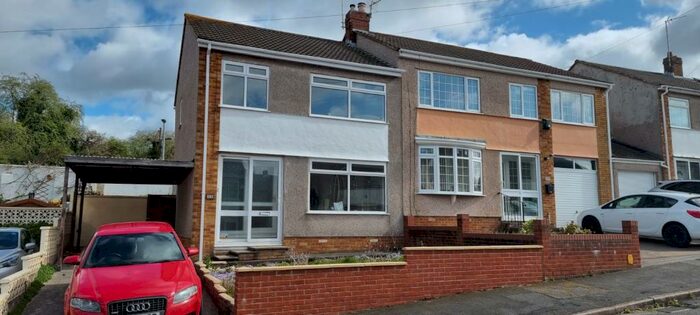3 Bedroom House To Rent In Headford Avenue, Bristol, BS5
