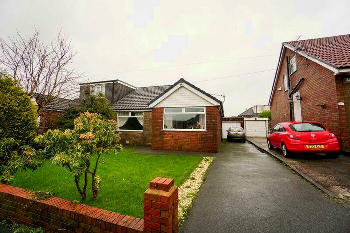 3 Bedroom Bungalow To Rent In Thirlmere Drive, Darwen, BB3