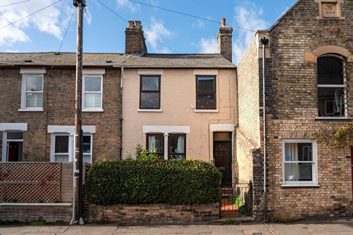 2 Bedroom Terraced House For Sale In Sturton Street, Cambridge, CB1