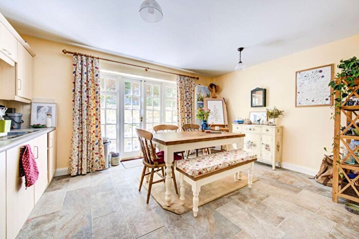 3 Bedroom Terraced House To Rent In Maida Vale, Maida Vale, London, NW6