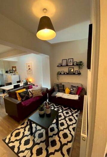 4 Bedroom Property To Rent In Heeley Road, Selly Oak, Birmingham, B29