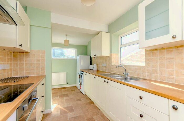 3 Bedroom Semi-Detached House To Rent In Pennings Avenue, Stoughton, Guildford, GU2