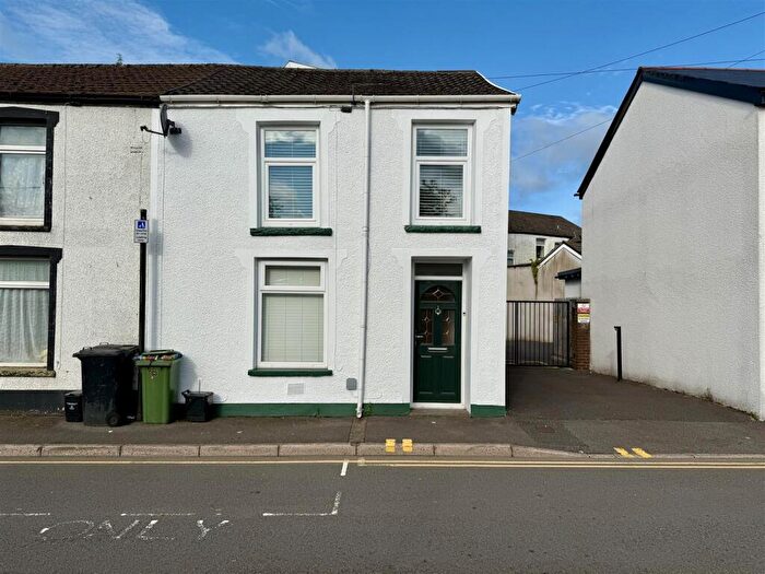 2 Bedroom End Of Terrace House For Sale In Duke Street, Aberdare, CF44