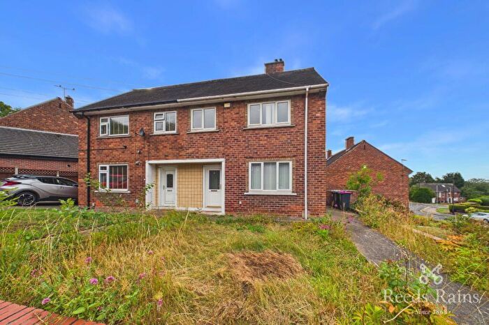 2 Bedroom Semi-Detached House To Rent In Mile Oak Road, Rotherham, South Yorkshire, S60