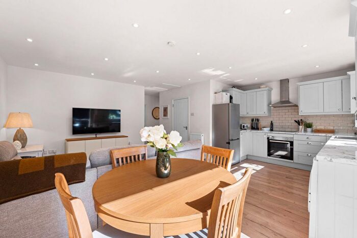 2 Bedroom Semi-Detached Bungalow For Sale In Maurice Avenue, Caterham, CR3