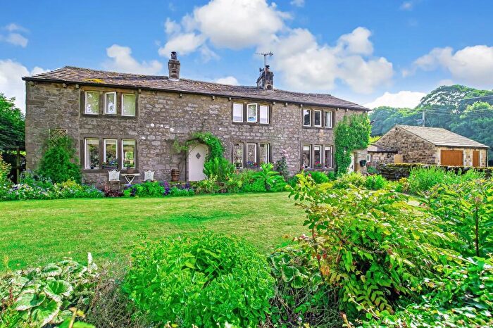 3 Bedroom Detached House For Sale In Hartlington, Skipton, North Yorkshire, BD23